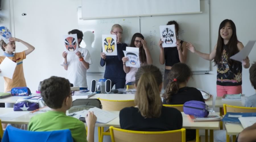 Photo de cours de chinois à l'École Jeannine Manuel de Paris